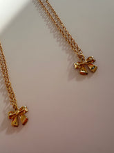 Load image into Gallery viewer, Necklace With Bow Pendant
