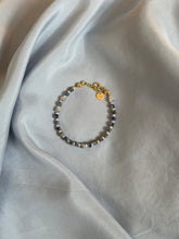 Load image into Gallery viewer, Bracelet With Blue Beads And Pearls - Jeleja