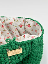 Load image into Gallery viewer, Green Bucket Bag - Jeleja