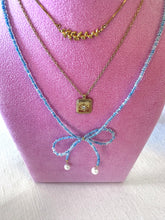 Load image into Gallery viewer, Bow Necklace With Beads
