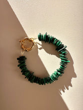 Load image into Gallery viewer, Green Stones Bracelet
