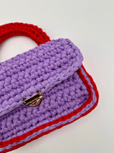 Load image into Gallery viewer, Woman crochet handbag with lilac and red recycled cotton 
