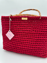 Load image into Gallery viewer, Woman burgundy bag handmade with recycled cotton and bamboo handles.
