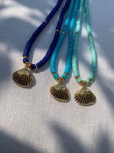 Load image into Gallery viewer, Blue Heishi Necklace With Seashell - Jeleja
