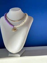 Load image into Gallery viewer, Colorful Necklace With Seashell Pendant &amp; Pearls - Jeleja
