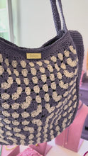 Load and play video in Gallery viewer, Lilac &amp; Cream Granny Bag
