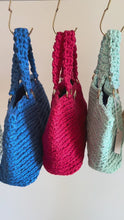 Load and play video in Gallery viewer, Handbag With Recycled Cotton

