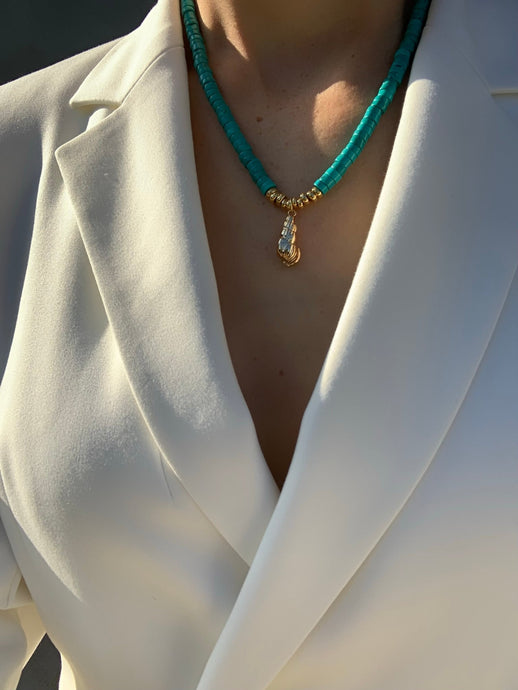 Turquoise Necklace With Seashell - Jeleja